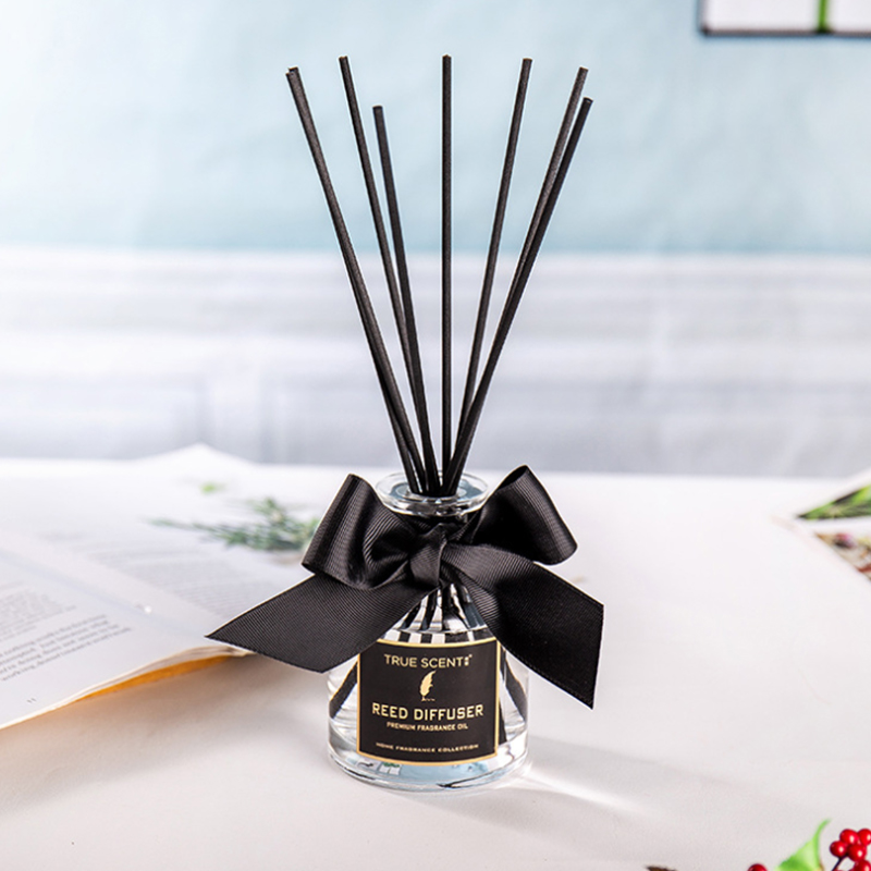 220ml Hot Popular High-end 220ml No Fire Aromatherapy Reed Diffuser Lutsinar dengan Bau Boleh Tukar